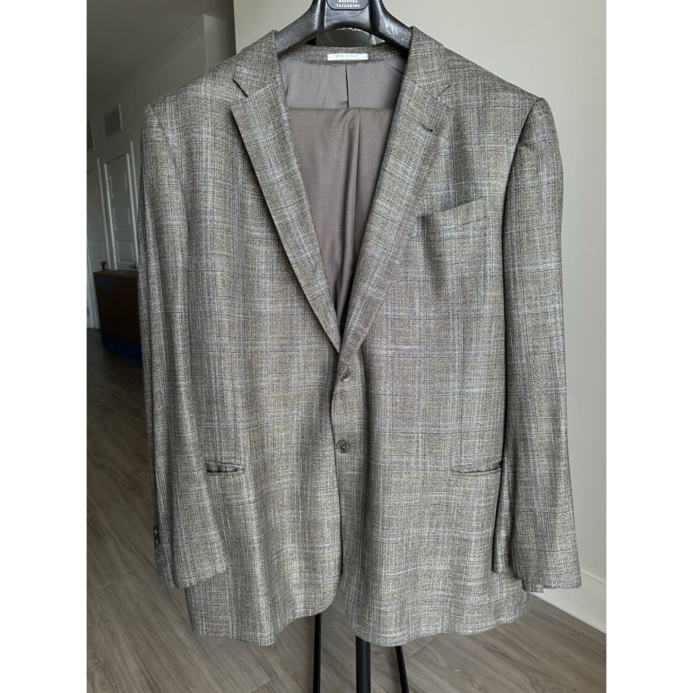 ARMANI  COLLEZIONI SU MISURA men's 2 piece suit.  Size  48L.      (s159) - Picture 2 of 16